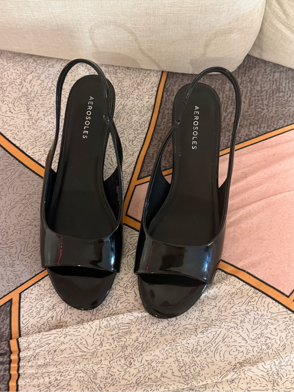 AEROSOLES Black Patent Slingback Peep-Toe Heels